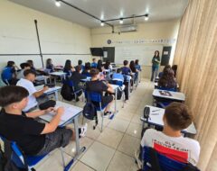Voltas às aulas